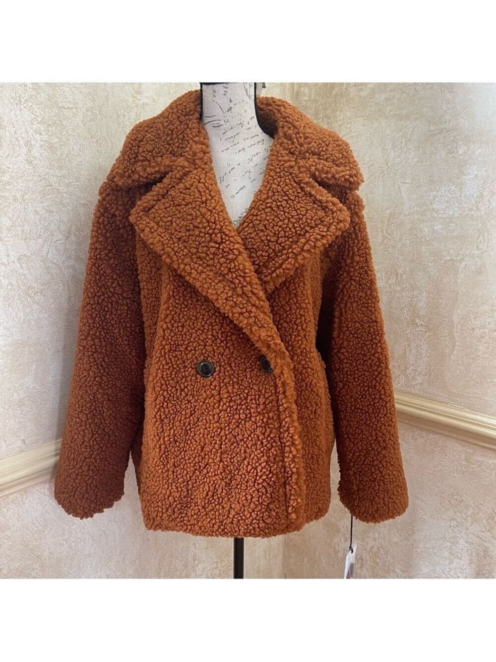 UGG Gertrude Short Teddy Coat in Chestnut Brown Sz Large Soft and cozy - Picture 5 of 13